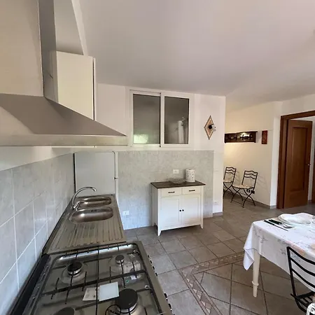 Cozy Two-room 10 Min From The Sea By Car Diano Castello