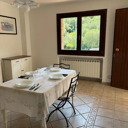 Cozy Two-room 10 Min From The Sea By Car * Diano Castello